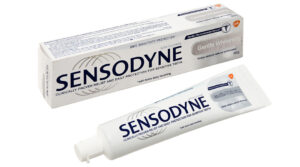 Kem đánh răng Sensodyne Gentle Whitening